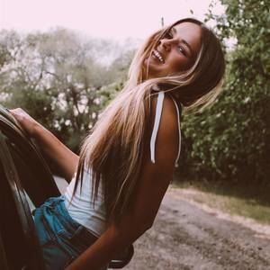 Meet your Posher, Chase